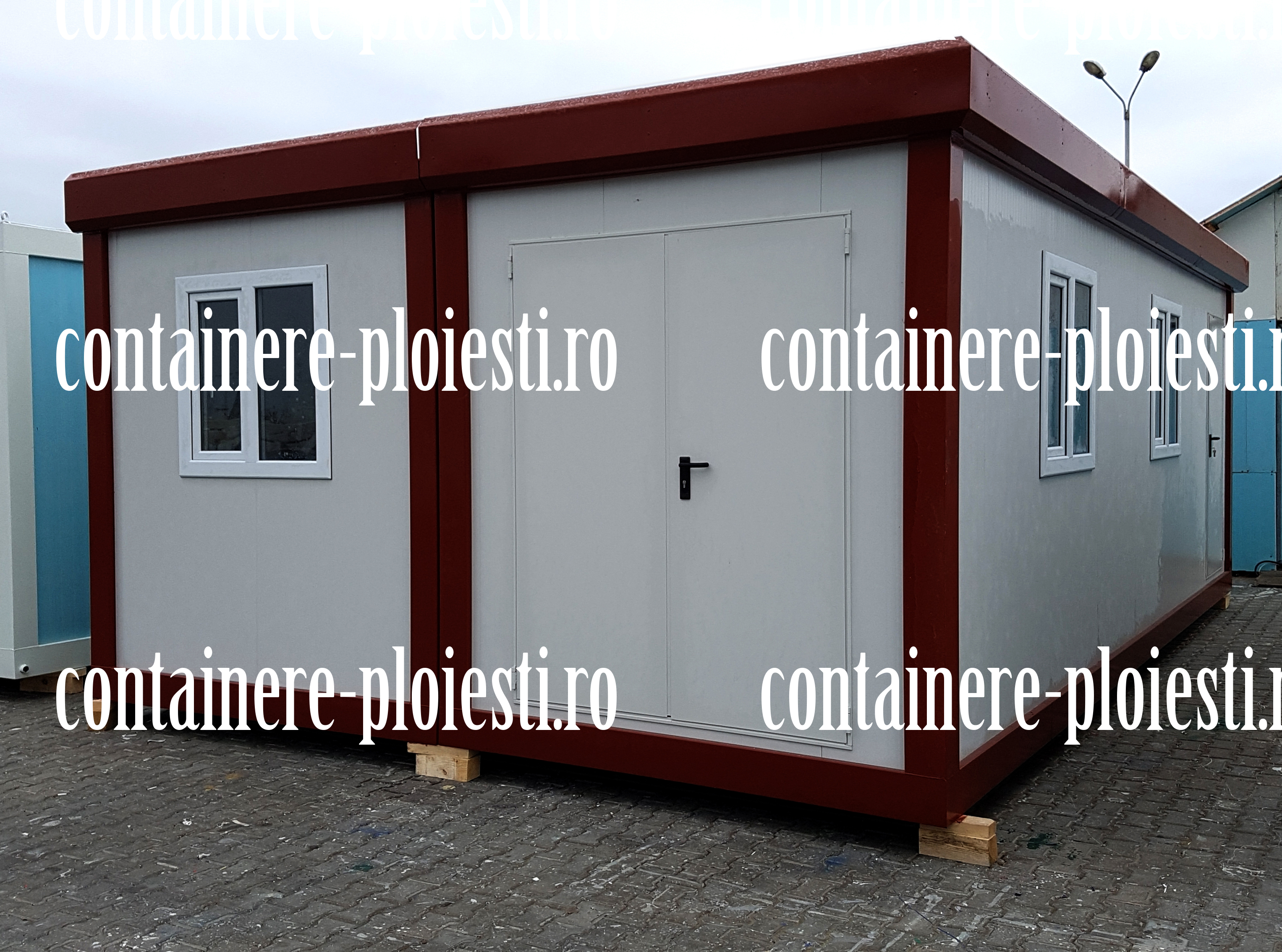 casa din container Ploiesti